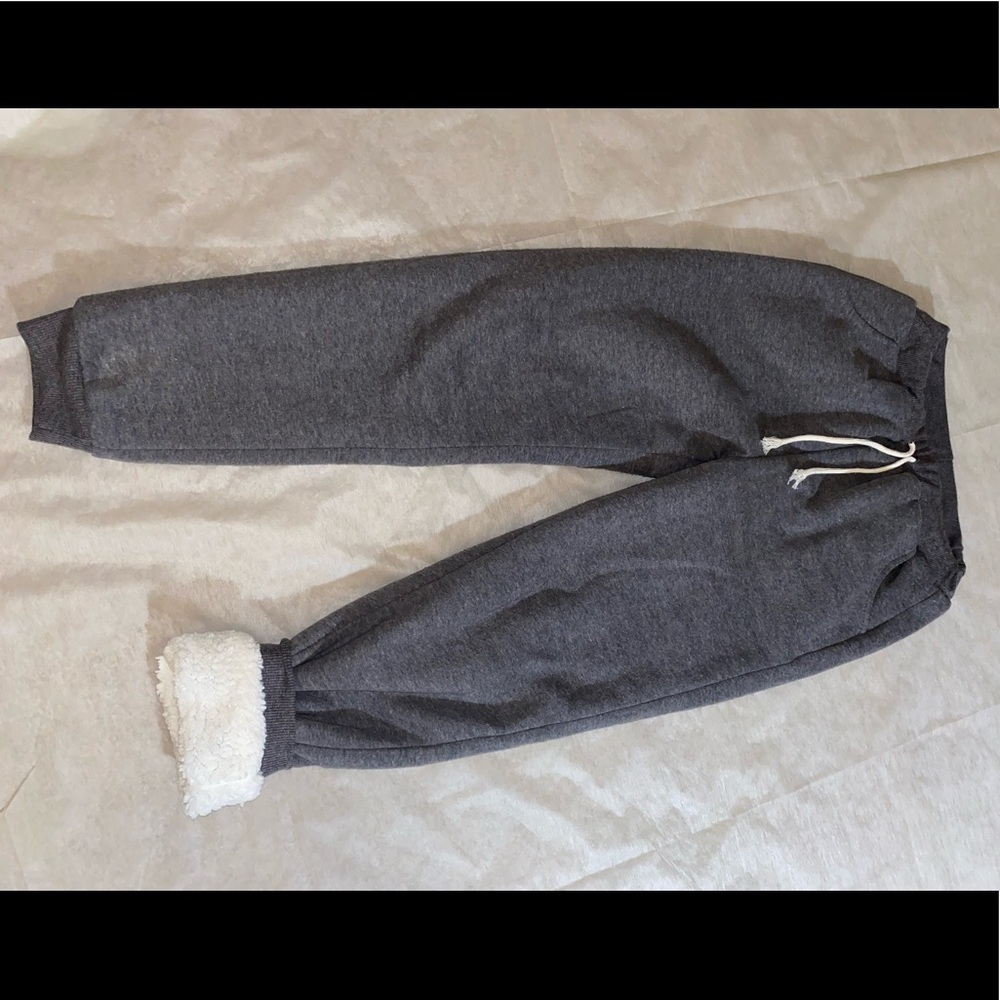 Sherpa line grey joggers size xs